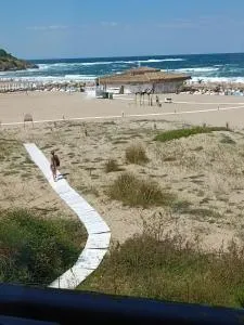 Oasis beach house , apartment Nevena - أرابيا