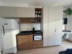 Studio completo Consolacao-perto avenida Paulista