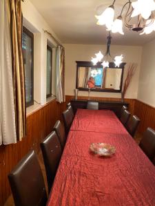 Luxury 3 BR Vila in a forest 10min drive from city center