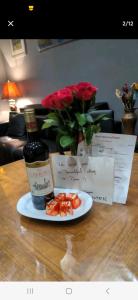 2 bed 16th Arrondissement Trocadero Apartment for6