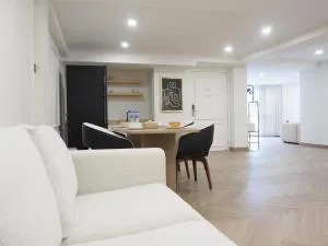 Casa del Toro - Pratunam