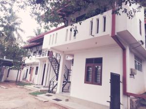 Villa 28 - Kadawatha