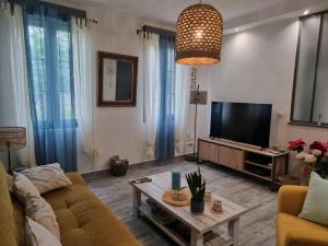Maisons de vacances Charming holiday house with private pool, Maillane : photos des chambres
