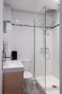 Hotels Logis - Hotel & Restaurant Le Bellevue : photos des chambres