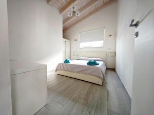 villa ELEGANCE charming PORTO PINO img8