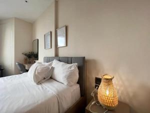 Downtown Chic Condo Rooftop Pool #EN26515