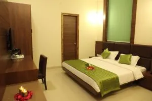 Hotel Golden Fern - Rohti