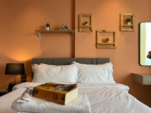 Downtown Chic Condo Rooftop Pool #ES32518