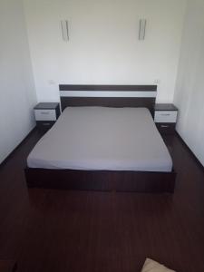 Mamaia sat apartment aNy