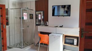 Executive Galaxy Guest House Nkowankowa Extension 2