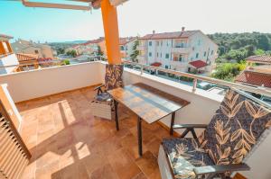 Apartment Dertil Premantura