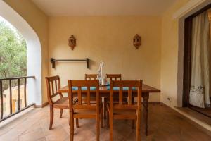 -Free Pool, Beach and Parking- Deluxe Apartment
