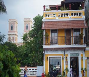 La Plage Seaview Suites