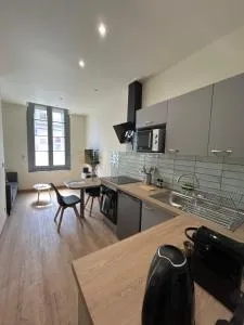 L Oustalet - Saint-Martin-Lalande