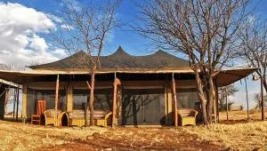 Robin Safari Camp Serengeti - 巴纳吉