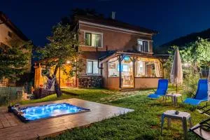 Дановатъ къща - Zasele