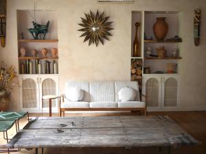 Appartements Beautiful villa view on garden and Paris Eiffel tower near transport Paris : photos des chambres