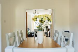 ChurchMews a Lovely 3 Bedroom Home with Golf, Fishing and Seaside