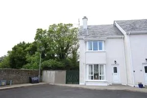 ChurchMews a Lovely 3 Bedroom Home with Golf, Fishing and Seaside - 多尼戈尔