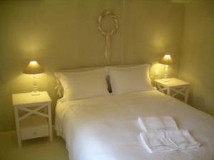 Deluxe Residence Panoramic Sea View room in Katikies Manis