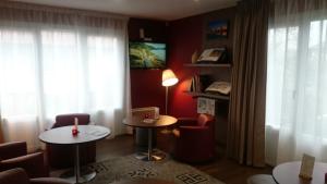 Hotels Campanile Bayonne : photos des chambres