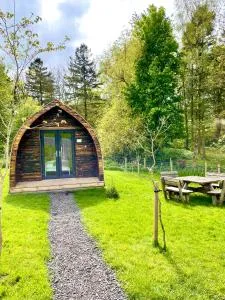 Willow Pod - Chop Gate