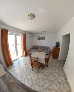 Apartment Blanusa C