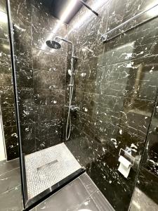 Seaside Beach Apartments - by EKA Luxury Apartments