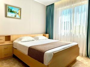 Seaside Beach Apartments - by EKA Luxury Apartments