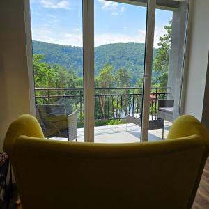 Mieszkanie nad Jeziorem Rożnowskim