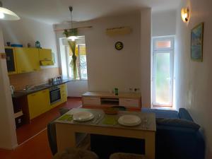 Apartman Doris 2