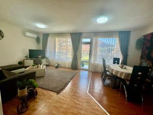 Cozy Seaside Getaway One Bedroom Apartment Moni in Sveti Vlas