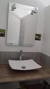 Maisons de vacances Le Clos du Grand Chene - gites 4 etoiles - : photos des chambres