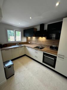 T3 avec jardin - mer, soleil et tout à pied