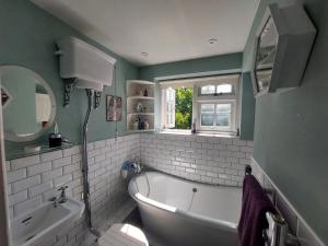 Wimbledon Village Cottage