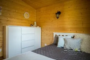 Domki Letniskowe NAD ŚNIARDWAMI BARBARA MAJKRZAK - Suchy Róg