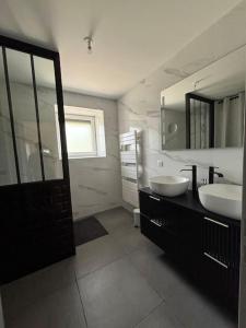 Maisons de vacances Gite Le Clos des Hirondelles en Limousin : photos des chambres
