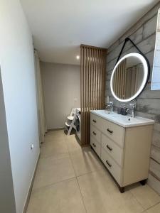 Maisons de vacances Gite Le Clos des Hirondelles en Limousin : photos des chambres
