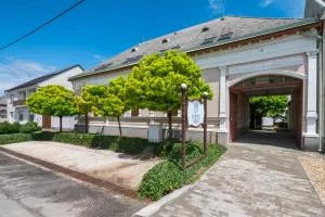 Katarina Birtok - Érsekhalma