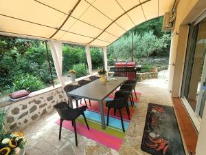 Villas Villa Les Vignes : photos des chambres