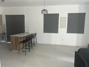 Nikos Urban Beach Living