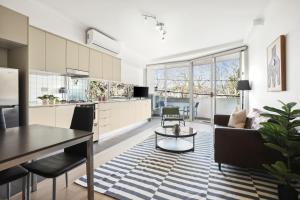 Chippendale 1 Bedroom Apartment • Mins to Central