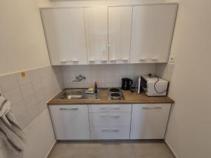 Krebel Apartments - Top location 4minute walk Beach, Strand, Spiaggia