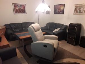 row house for 6 people