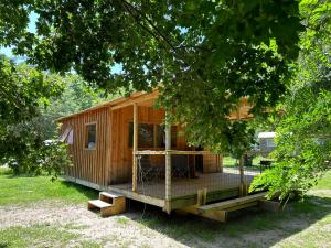 Campings Cabane de Touraine au bord de l-eau : photos des chambres