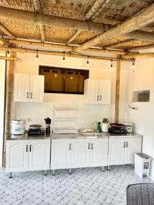 White Beach Suites Boracay