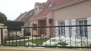 Charmante maison dans village - Vayres-sur-Essonnes