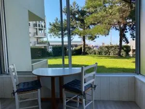 Studio vue port, Arcachon, piscine, wifi - أركاشون