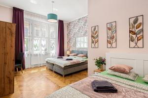 Oasis Apartments at Charles Square