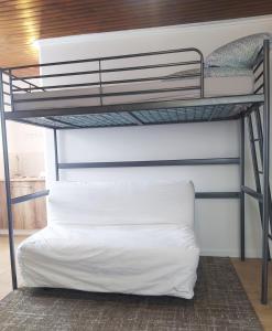Appartements Charmant Studio au Calme Proche Rer Stade de France Paris : photos des chambres